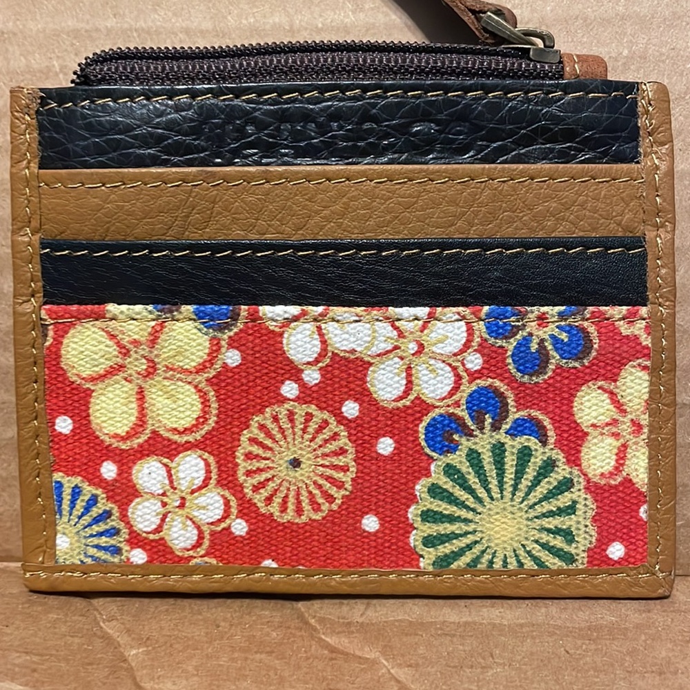 Card holder - Picture 4 of 4